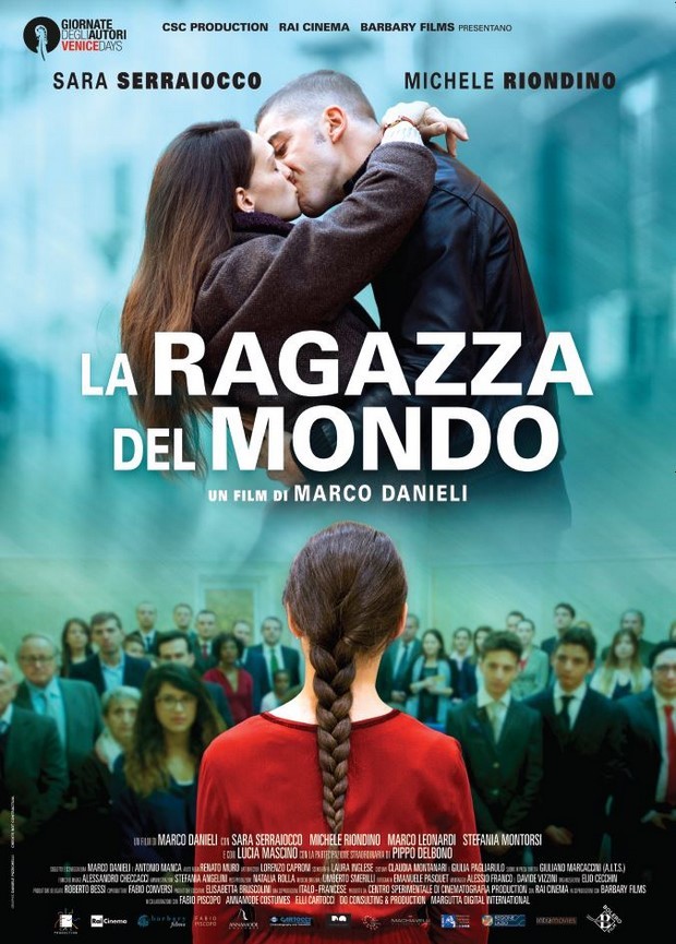 La ragazza del mondo: poster e foto del film di Marco Danieli