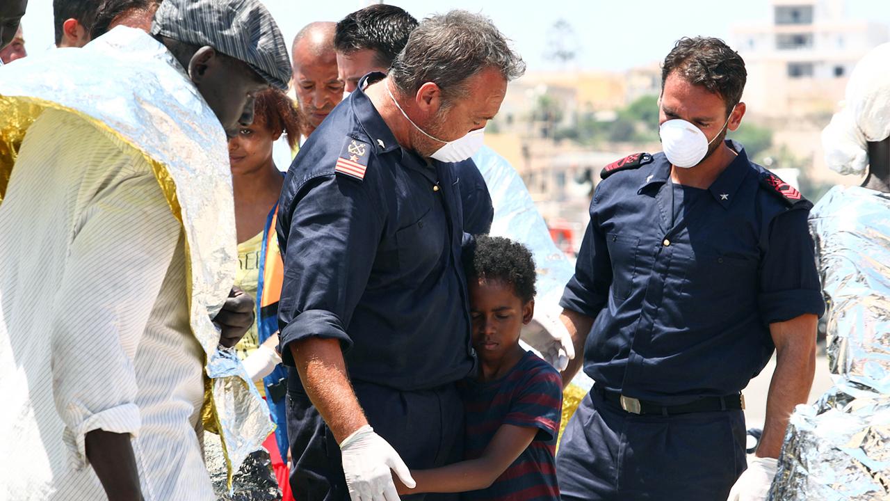 Stasera in tv, 21 settembre 2016: Lampedusa, Rimbocchiamoci le maniche