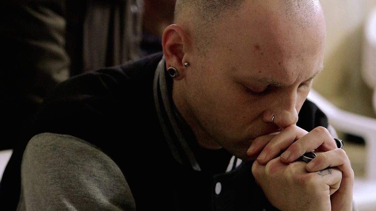 Liberami: recensione in anteprima del documentario sugli esorcismi