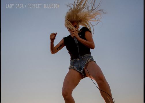 Lady Gaga, Perfect illusion: testo, traduzione e video ufficiale
