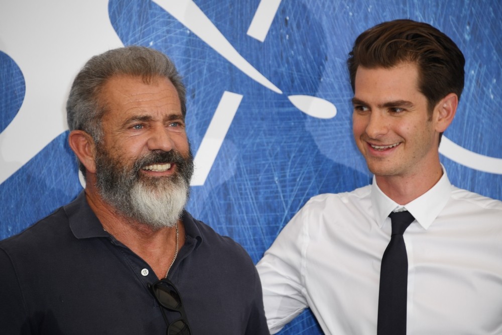 Hacksaw Ridge: le foto di Mel Gibson e Andrew Garfield a Venezia