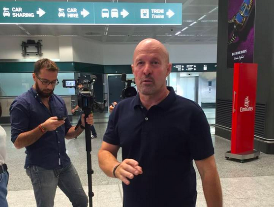 Hello Goodbye, Marco Berry agli Arrivi e Partenze di Rete4. Come Mike (e Facchinetti?)