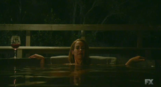 American Horror Story, svelato il tema della sesta stagione: è… (spoiler)