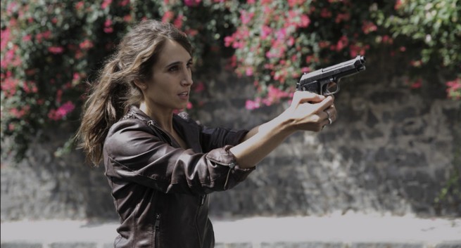 Squadra antimafia 8, Silvia D’Amico a Blogo: “Il mio primo sparo sul set” (VIDEO)