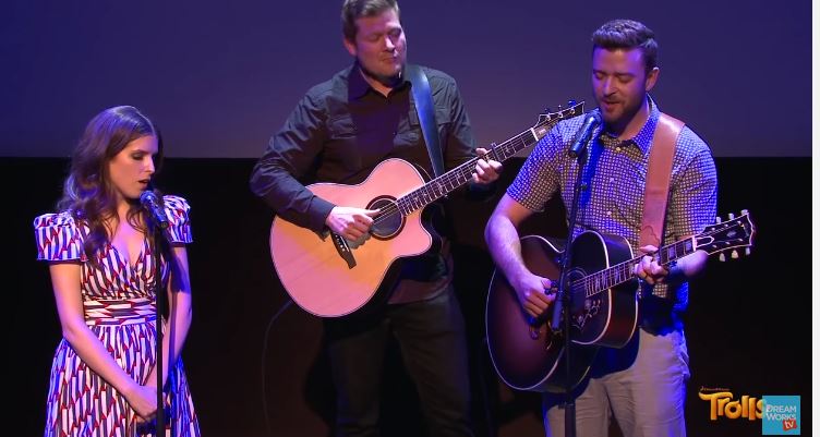 Justin Timberlake e Anna Kendrick, True Colors: la cover della canzone di Cyndi Lauper per Trolls