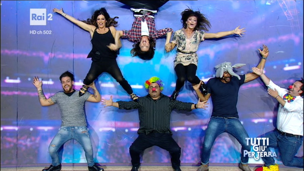 Stasera tutto è possibile, puntata del 18 ottobre: tutti gli sketch