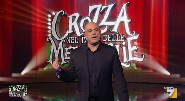 Crozza nel paese delle meraviglie: Crozza non smuove le coscienze e fa satira solo per chi già la pensa come lui