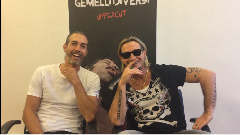 Gemelli Diversi a Blogo: “Dopo un uppercut mai perdere la speranza e la passione per i propri sogni” [video]