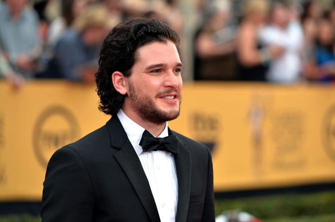 Serie TV, novità: Kit Harrington protagonista di un drama su Guy Fawkes? Bridget Regan in Grey’s Anatomy