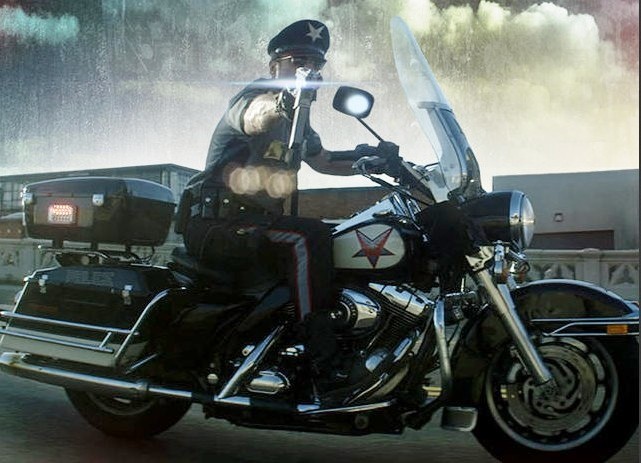 Officer Downe: trailer e poster dell’action sci-fi di M. Shawn Crahan