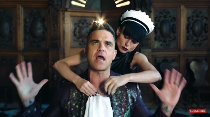 Robbie Williams, Party like a Russian tra le polemiche -in Russia- per gli stereotipi sul Paese
