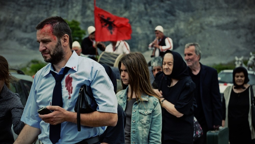 Enclave: il trailer italiano del film di Goran Radovanovic
