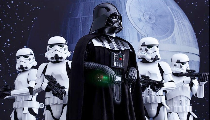 Rogue One: nuova action figure di Darth Vader by Hot Toys