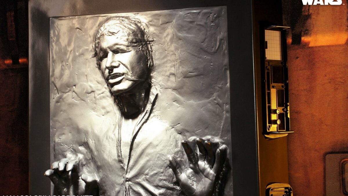 Star Wars: nuova replica “life size”  di Han Solo nella carbonite