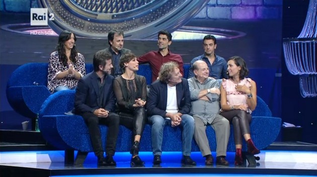 Stasera tutto è possibile puntata 4 ottobre 2016: tutti gli sketch