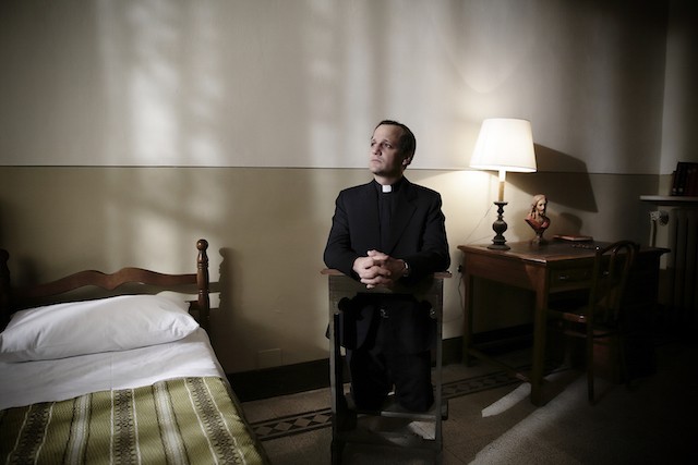 Francesco, il Papa della gente, il 7 ed 8 dicembre su Canale 5 il film-tv su Papa Francesco