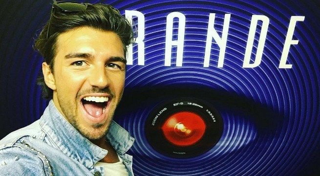 Andrea Damante a Blogo: “Ecco cosa mi disse Maria De Filippi prima del Gf Vip. Costantino voleva fare il fenomeno e invece…”