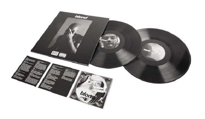 Frank Ocean: copie fisiche di Blonde e nuovo merchandise per il Black Friday