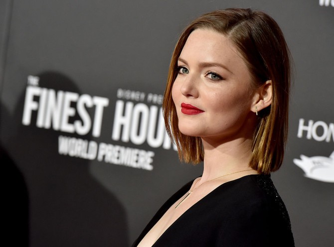 Serie Tv, novità: Holliday Grainger in Cormoran Strike dai romanzi di J.K.Rowling. Molly Price in Feud. Il cast di Get Shorty