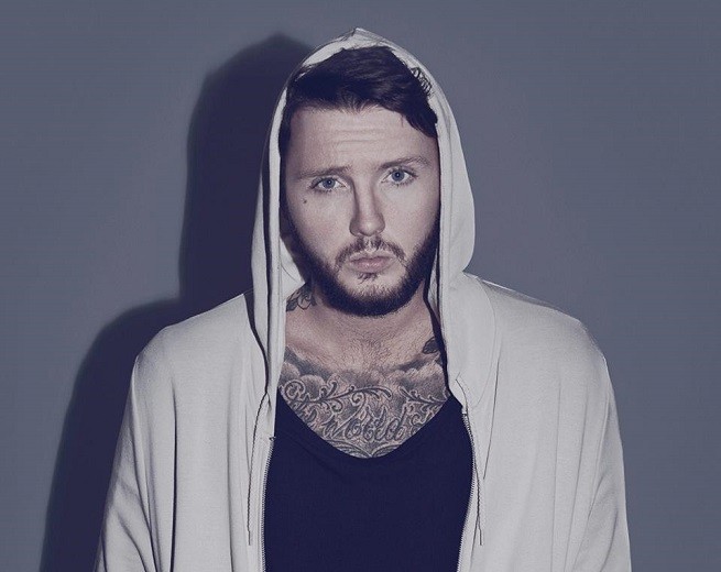Classifica musica inglese 4 novembre 2016: James Arthur in vetta agli album, tra i singoli ancora prime le Little Mix