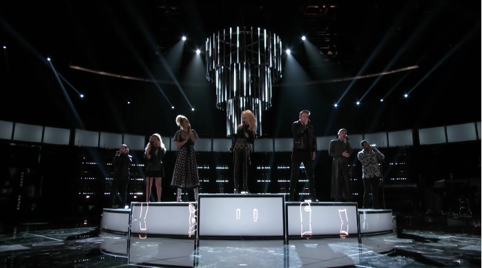 The Voice Usa 2016, Miley Cyrus, Dolly Parton e i Pentatonix cantano Jolene [video]