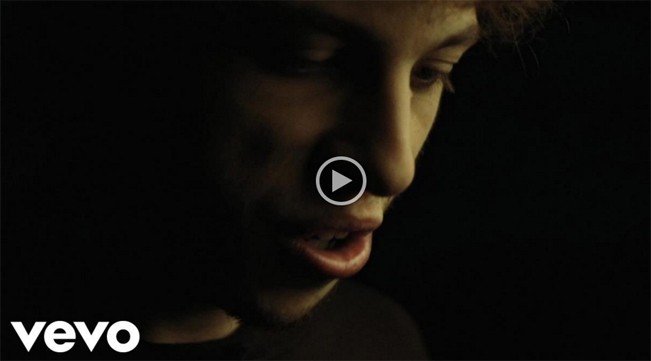 lowlow, Ulisse: testo e video