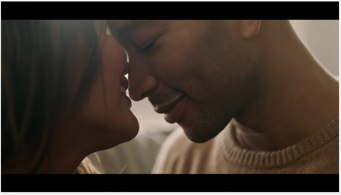 John Legend, Love Me Now: testo, traduzione e video ufficiale