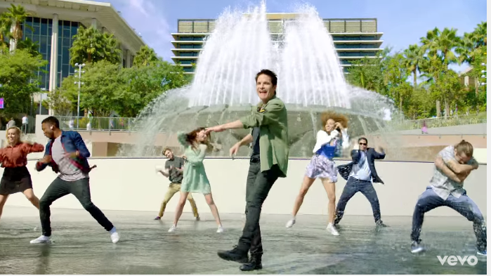 Train – Play That Song: testo, traduzione e video ufficiale