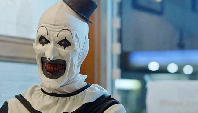 Terrifier: trailer e poster dell’horror con “Art” il clown assassino