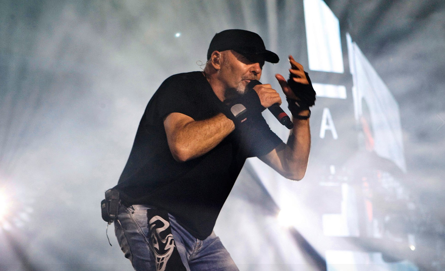 Le Iene ‘smascherano’ il secondary ticketing, Vasco Rossi lascia momentaneamente Live Nation