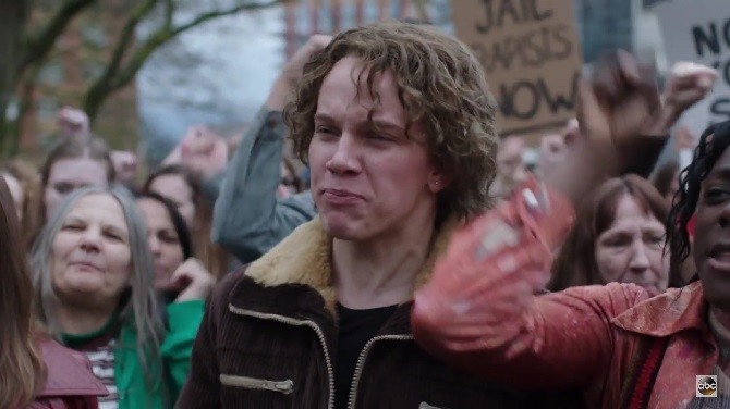 Serie Tv, trailer di When We Rise, miniserie ABC diretta da Gus Van Sant sul movimento per i diritti LGBT