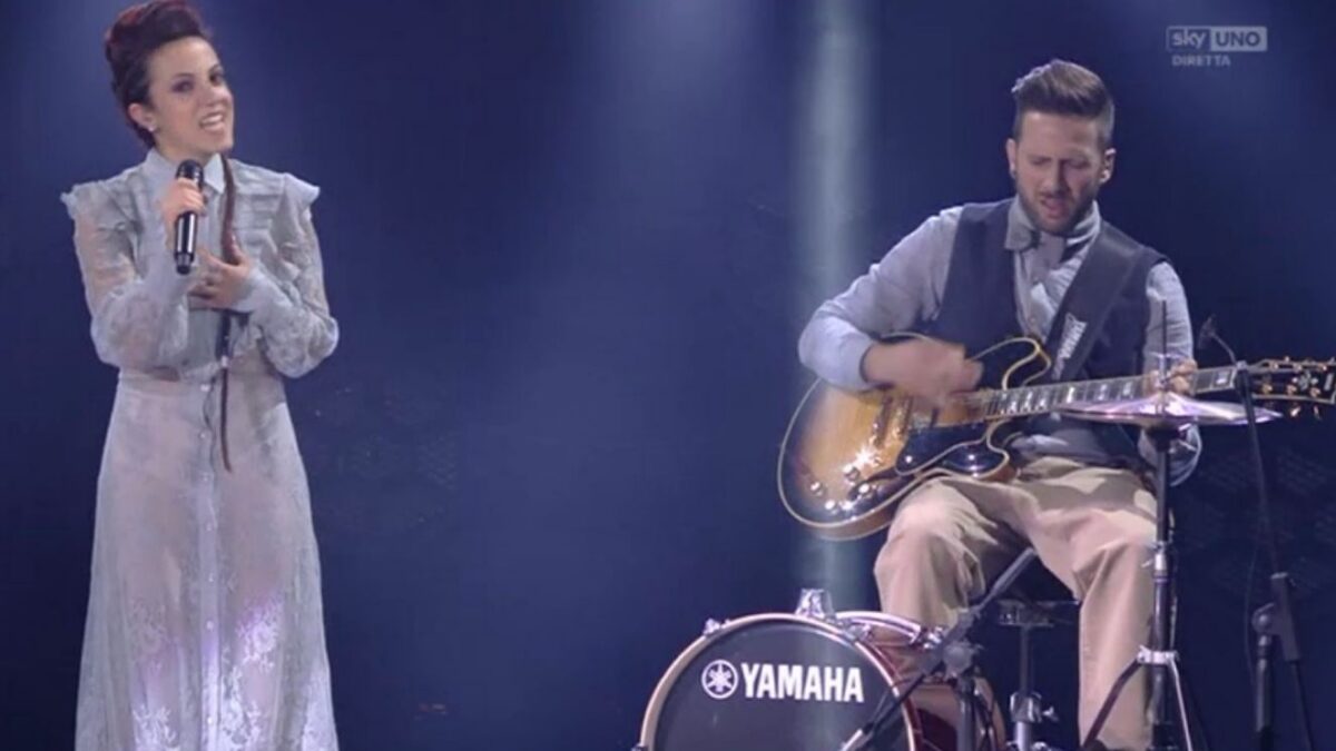 X Factor 10, i Daiana Lou abbandonano prima del verdetto del televoto (video): “Questa centrifuga ci sta facendo male!”
