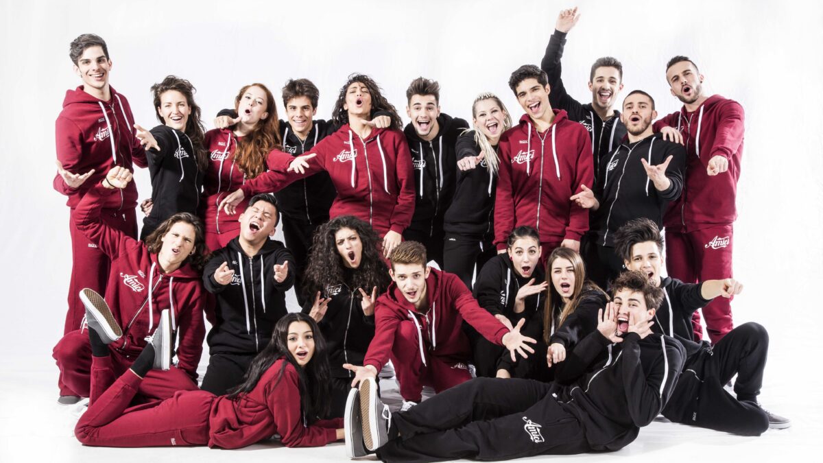 Amici 16, anticipazioni speciale sabato 10 dicembre 2016