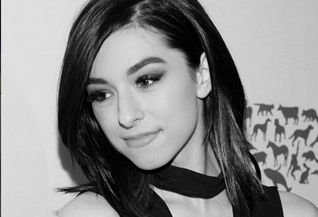 Christina Grimmie uccisa da un fan: la famiglia contro la AEG Live per “mancata sicurezza”