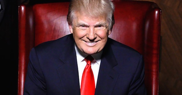The Celebrity Apprentice, Donald Trump resta produttore esecutivo con il rischio di conflitto d’interesse