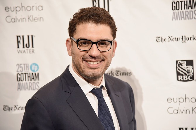 Serie Tv, novità: il creatore di Mr Robot Sam Esmail al lavoro su due progetti Metropolis e Homecoming.