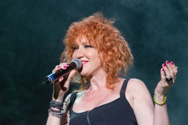 Fiorella Mannoia: “Sanremo 2017 perché amo le sfide e ho una canzone molto bella”