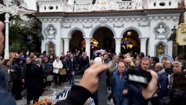 I Funerali del Boss delle Cerimonie Don Antonio Polese