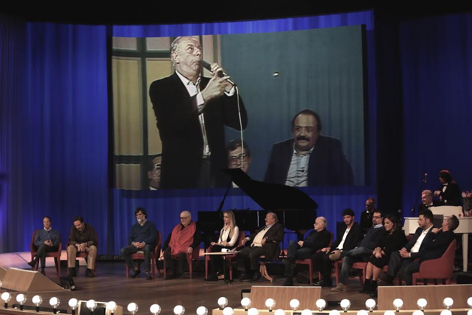 Maurizio Costanzo puntata 11 dicembre 2016