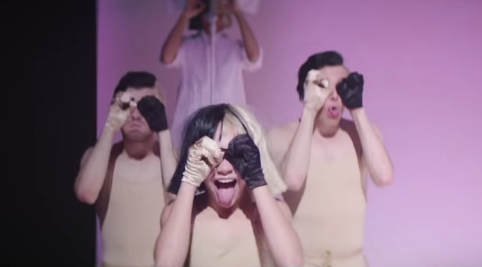 DJ Earworm Mashup – United State of Pop 2016 (Into Pieces): le più grandi hit dell’anno