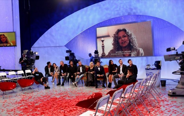 Uomini e Donne, Monica Cirinnà ringrazia Maria De Filippi per il trono gay: “Ha avuto un grandissimo coraggio”