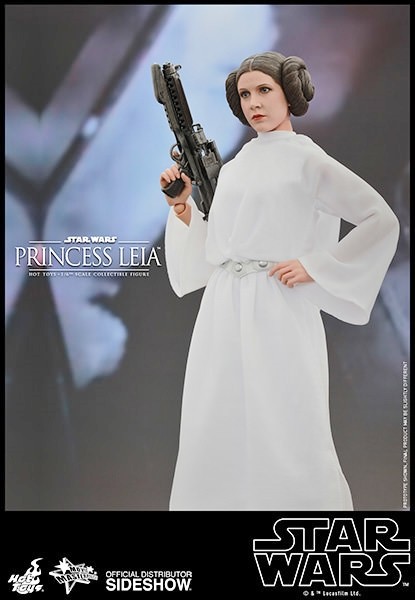 Star Wars: action figure Hot Toys della Principessa Leia di Carrie Fisher