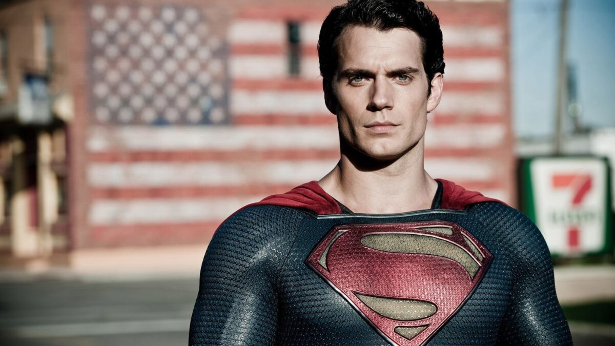 Man Of Steel 2, J.A. Bayona si propone per la regia