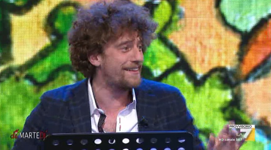 DiMartedì, Maurizio Lastrico ospite comico (VIDEO)