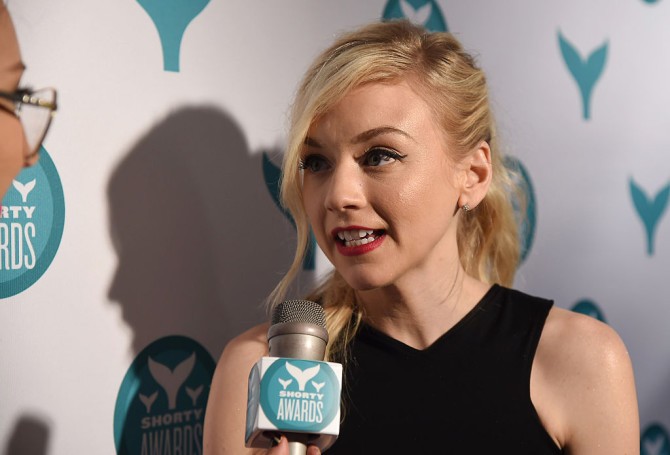 Serie Tv, novità: Emily Kinney in Ten Days in the Valley. Grey’s Anatomy, Ellen Pompeo regista di un episodio