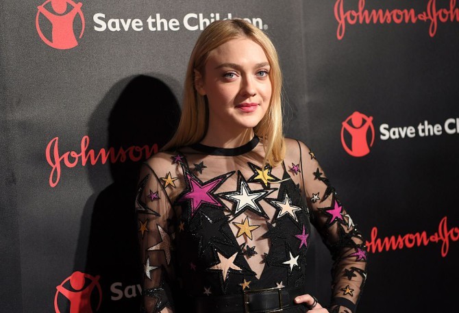 Serie TV, novità: Dakota Fanning in The Alienist di TNT. TBS ordina l’animata The Cop di Louis C.K.