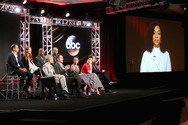 Scandal 6, Shonda Rhimes: “La vittoria di Donald Trump non ha influenzato la sceneggiatura”