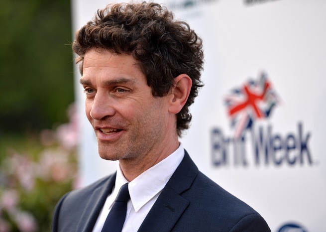 Serie Tv, novità: James Frain sarà il papà di Spock in Star Trek: Discovery che intanto è stato rinviato
