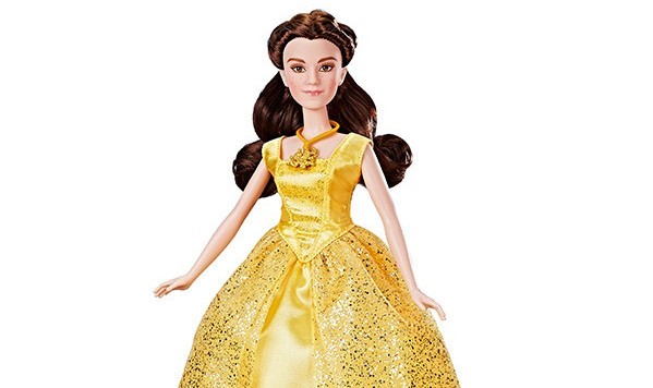 La Bella e la Bestia: video e immagini con bambole e toys del live-action Disney