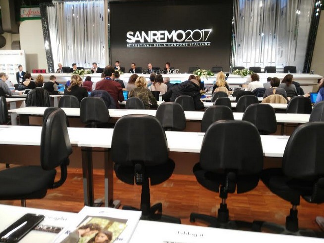 Sanremo 2017, conferenza stampa di martedì 7 febbraio: ordine uscita Big e Giovani
